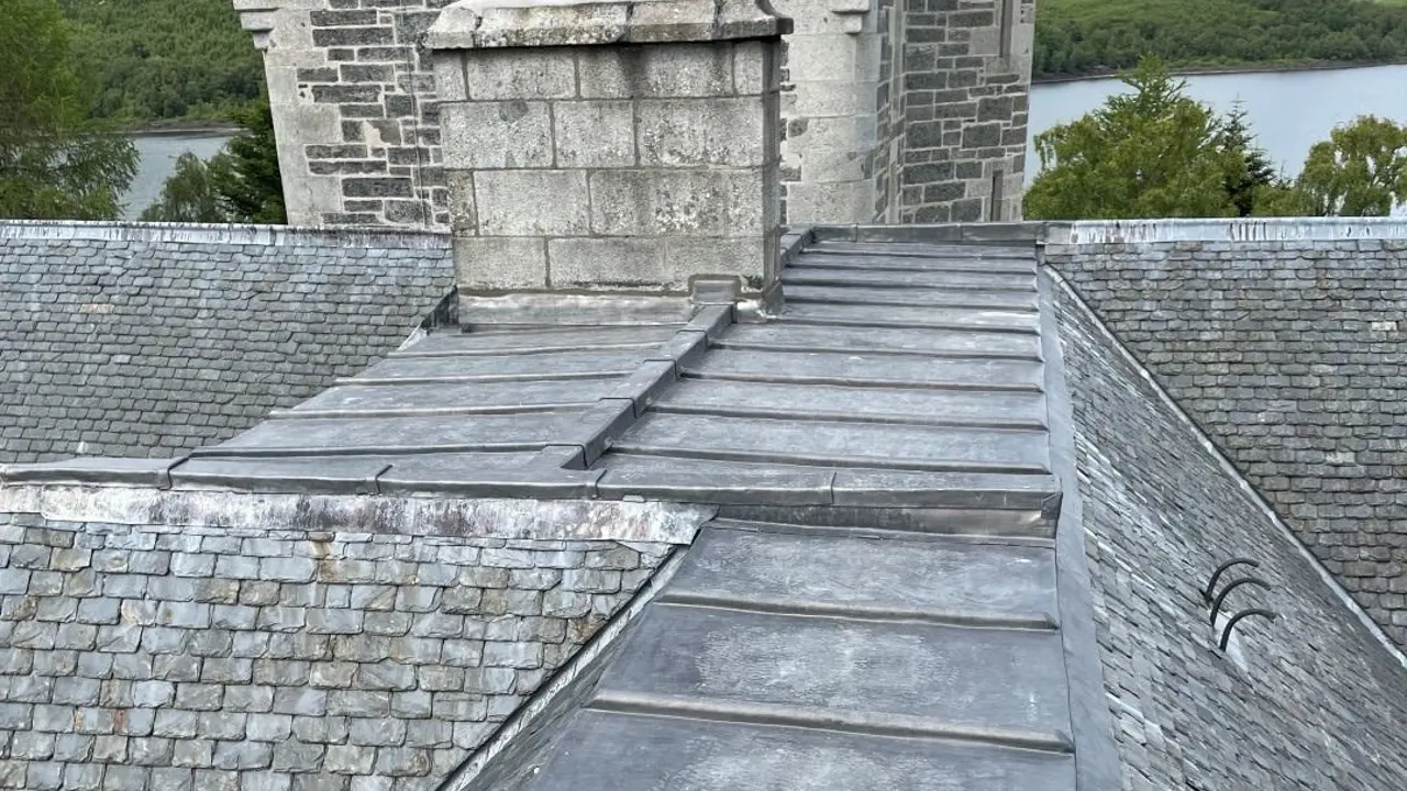 Square Graphics 2024 11 11T113654.799